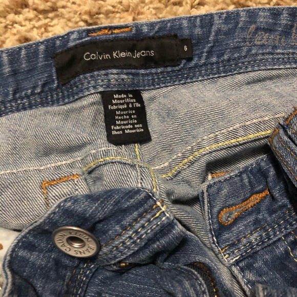 Calvin Klein Jeans - Picture 4 of 4